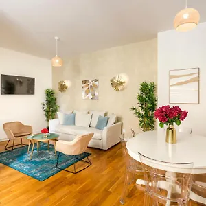 Cozy - Champs Elysees - Monceau Paris